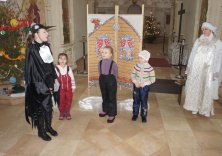 Рождественский праздник в Троицком храме с.Ивашево (представление показывают учащиеся Воскресной школы)