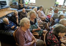 Посещение воскресной школой дома престарелых 